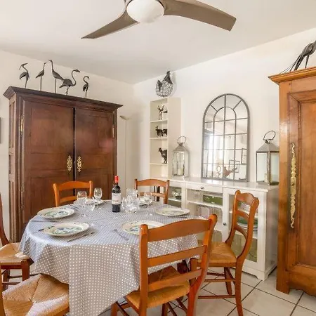 Prázdninový dům Kerkokos Maison Familiale Avec Piscine Gujan-Mestras