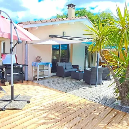 Prázdninový dům Kerkokos Maison Familiale Avec Piscine *